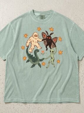 Comfort Colors T-Shirt Dancing Cryptids Bigfoot Mothman Alien Bay Tee